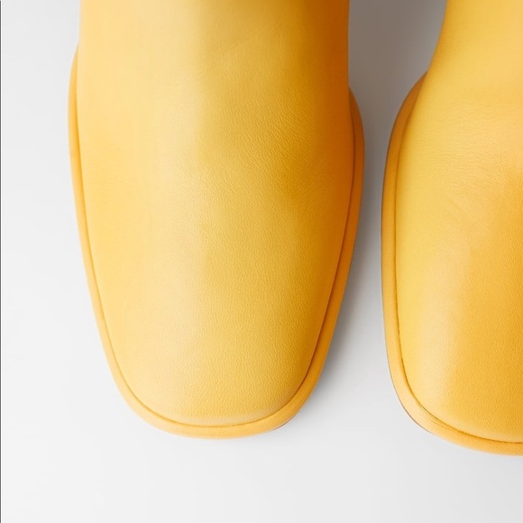 ZARA BNWT High Heeled Leather Boots - Picture 5 of 10